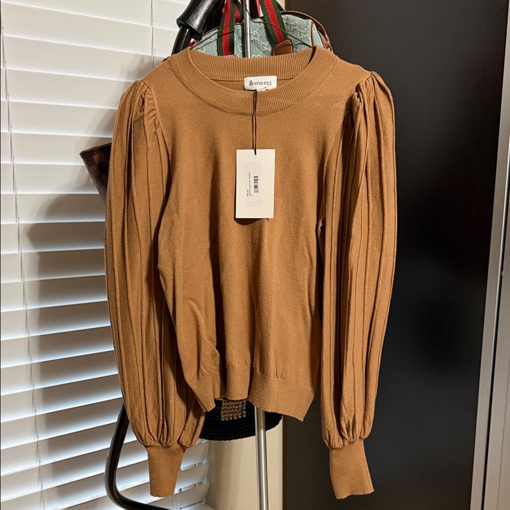 Elegant Puff Sleeve Blouse in Camel